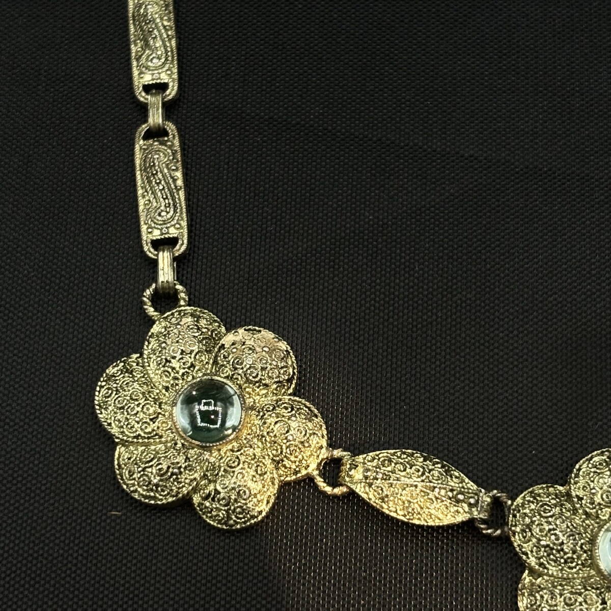 Theodor Fahrner necklace in .925 vermeil and glass cabochon, sky blue, 40 cm, signed Austria