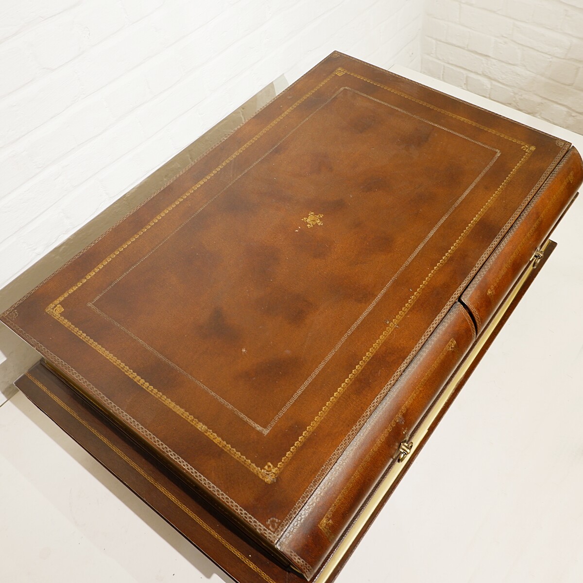 Théodore Alexander Books Large Coffee Table with Drawers 