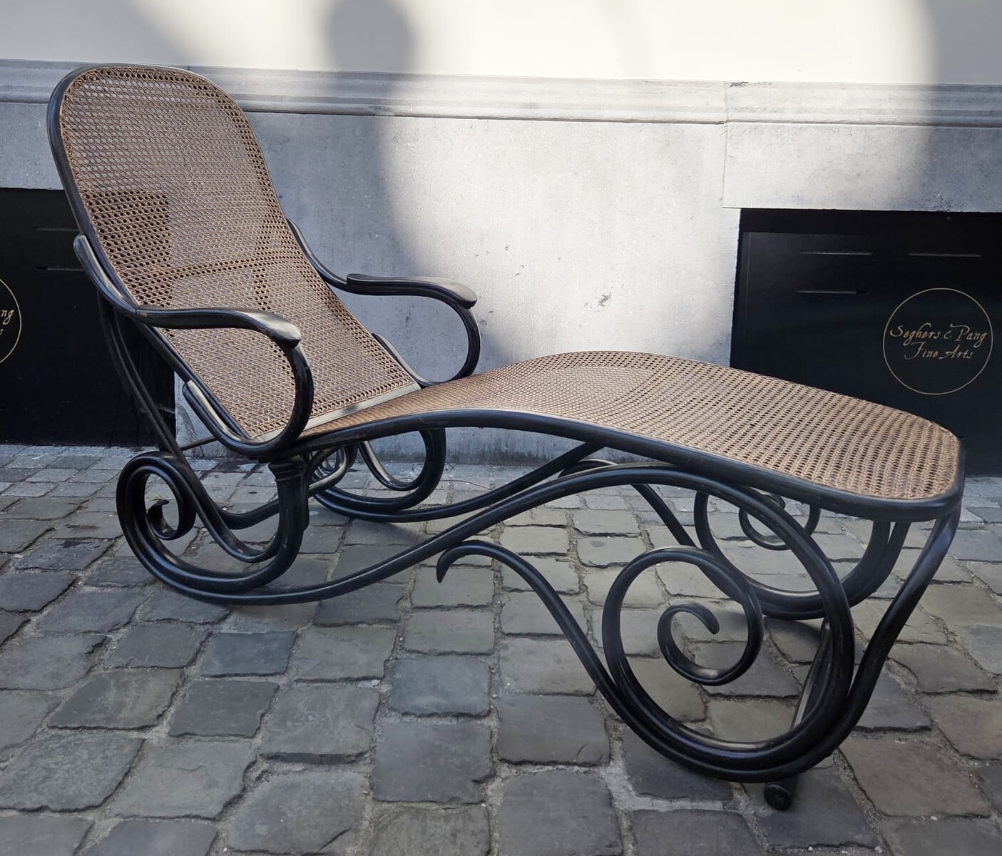 Thonet, cane chaise longue with adjustable back, circa 1920