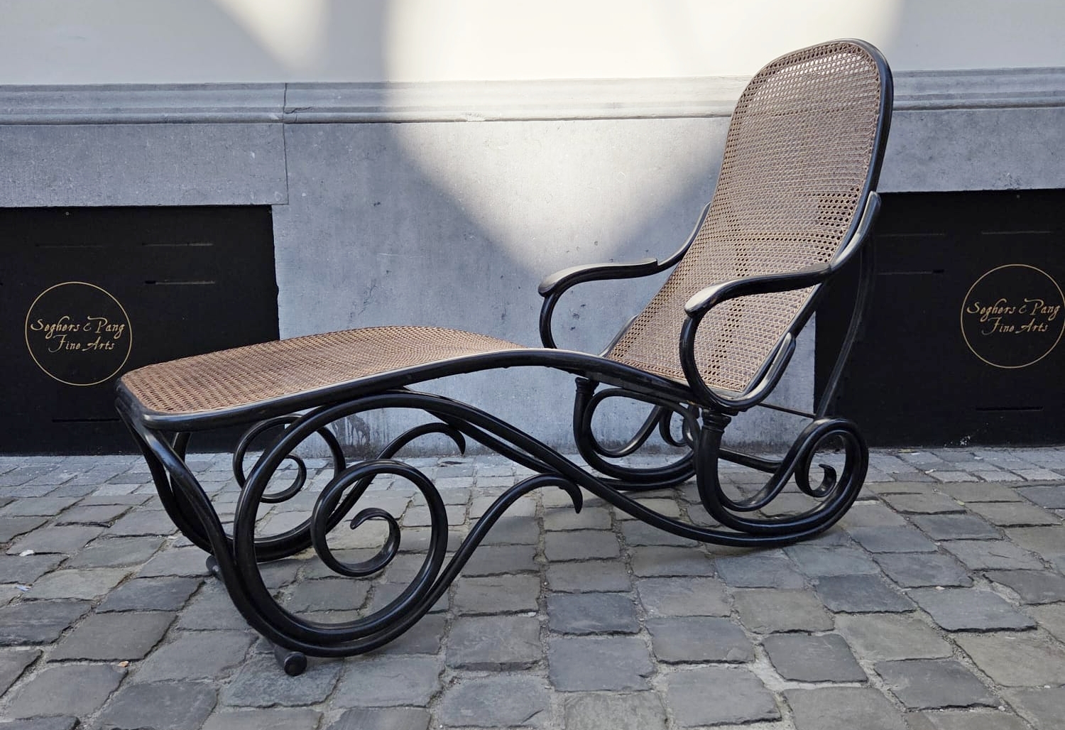 Thonet, cane chaise longue with adjustable back, circa 1920