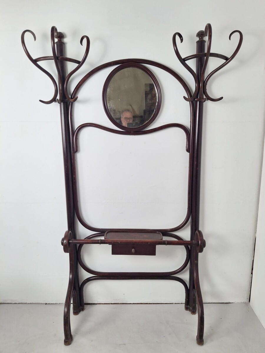 Thonet coat rack, circa 1920