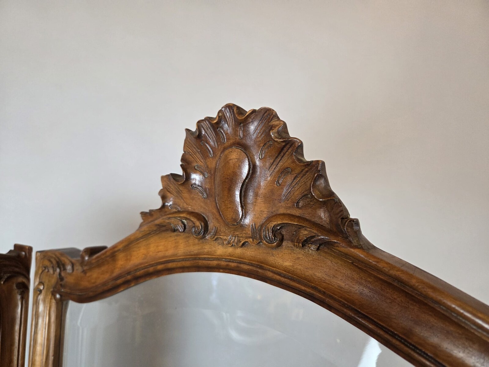Three-panel Louis XV style screen in walnut and beveled glass, circa 1900