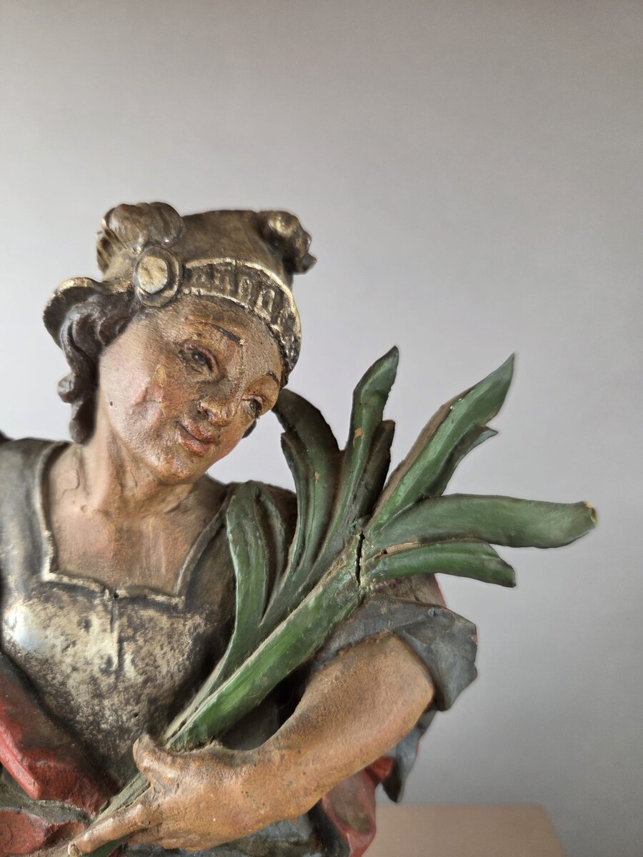 Two finely carved polychrome wooden reliquaries, 18th century