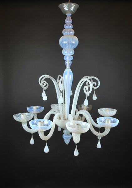 Venice chandelier with 8 sconces