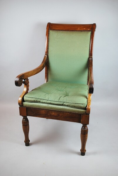 Victorian mahogany armchair, 19th