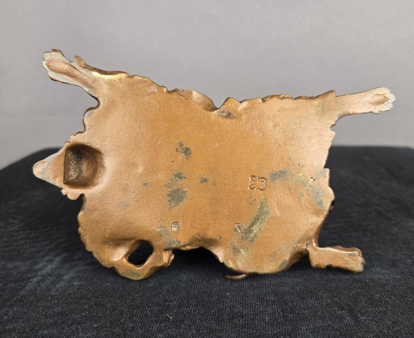 Vienna bronze, oriental figure resting on a tiger skin, Franz Bergman