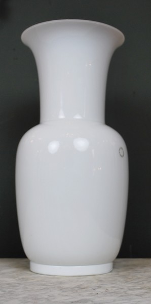 White opaline vase -  Venini 87